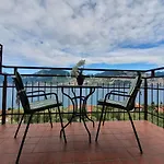 Casa Valenti شقة برنزوني سول جاردا