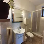 Casa Valenti شقة برنزوني سول جاردا