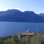 Casa Valenti * برنزوني سول جاردا