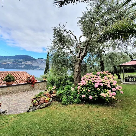 شقة Casa Valenti برنزوني سول جاردا