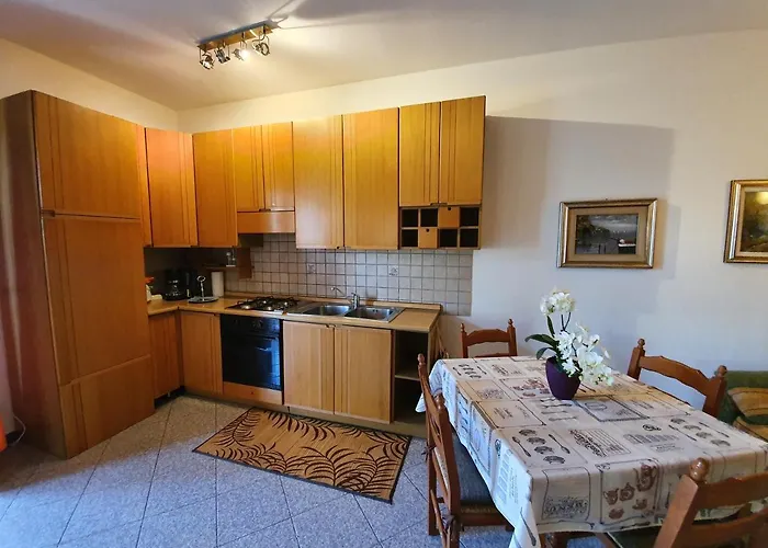 Casa Valenti 公寓 布雷佐内加尔达